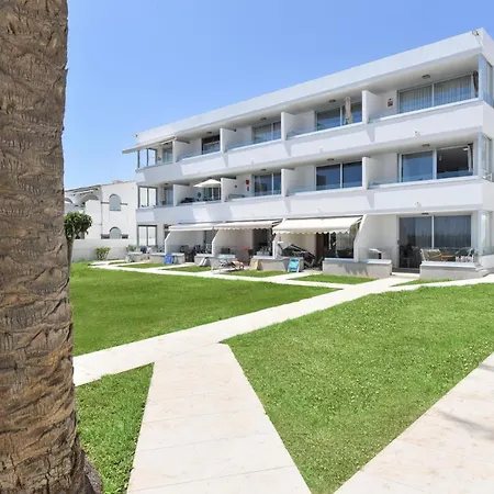 Nasas 1 Beachfront * San Bartolomé